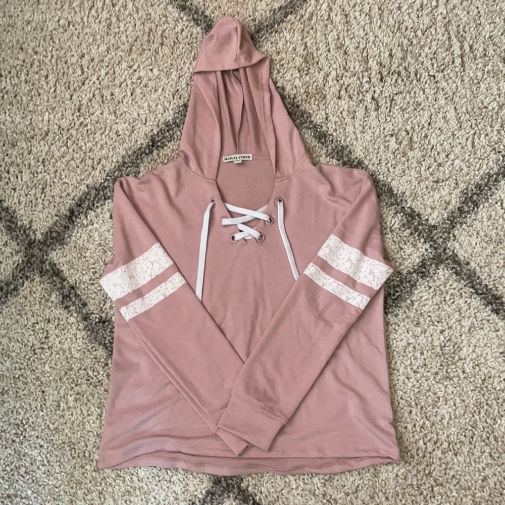 Medium hooded sweatshirt